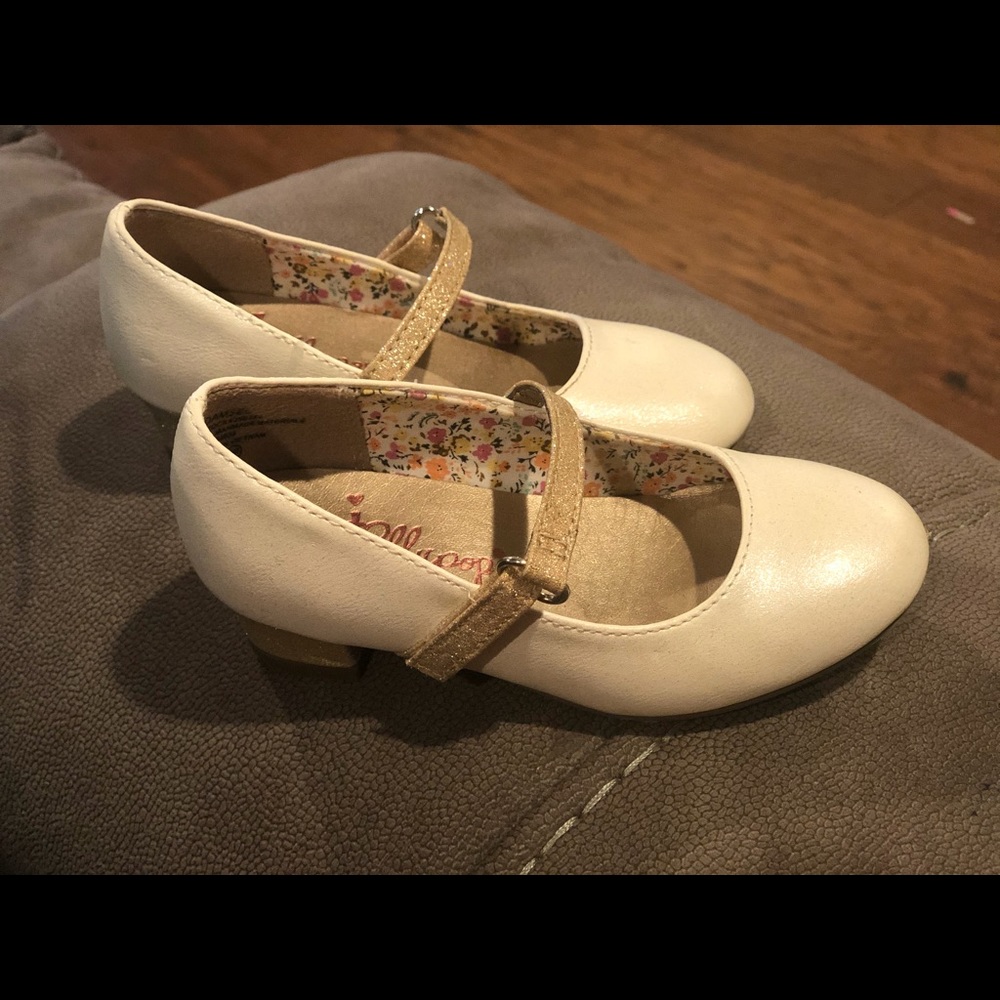 Beige and glitter Gold dress toddler shoes